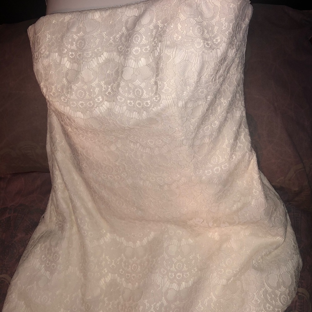 Wedding dress - Picture 5 of 7